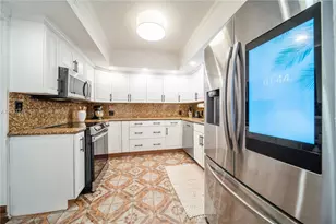 2421 SW 26th Ln, Miami, FL 33133 - Photo 16