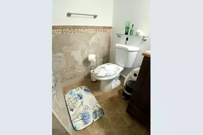 6365 W 27th Ct #24-8, Hialeah, FL 33016 - Photo 18