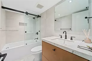 520 Brickell Key Dr, Miami, FL 33131 - Photo 12