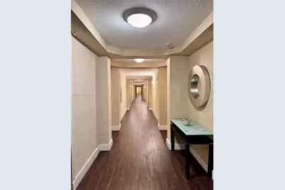1690 SW 27th Ave #502, Miami, FL 33145 - Photo 4