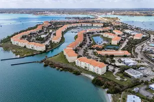 17 W Harbour Isle Dr W, Fort Pierce, FL 34949 - Photo 56