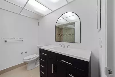 200 Lakeview Dr #101, Weston, FL 33326 - Photo 28
