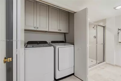 20191 E Country Club Dr #803, Aventura, FL 33180 - Photo 48