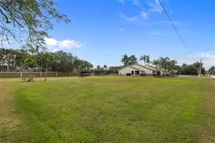 1300 NW 122nd Ave, Plantation, FL 33323 - Photo 2