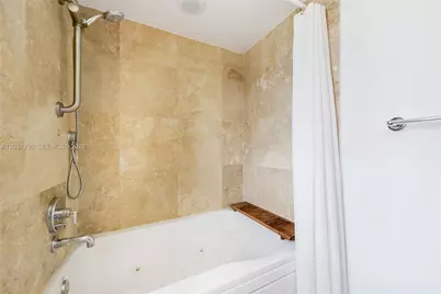 41 SE 5th St #1116, Miami, FL 33131 - Photo 28