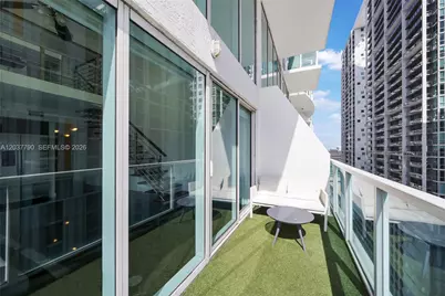 41 SE 5th St #1116, Miami, FL 33131 - Photo 48