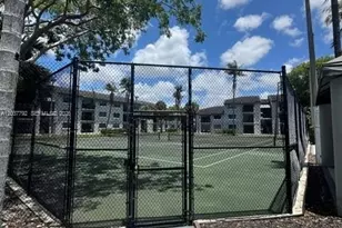 7030 NW 179th St, Hialeah, FL 33015 - Photo 16
