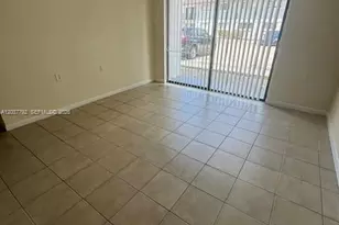 7030 NW 179th St, Hialeah, FL 33015 - Photo 4