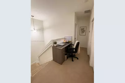 10251 W 32nd Ln #10251, Hialeah, FL 33018 - Photo 14