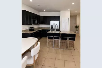 10251 W 32nd Ln #10251, Hialeah, FL 33018 - Photo 4