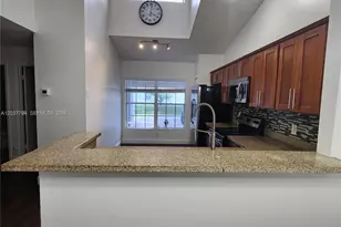 10180 Fanfare Dr, Boca Raton, FL 33428 - Photo 6