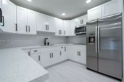 1550 NE 9th Ct, Homestead, FL 33033 - Photo 8