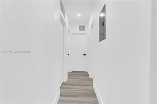 3300 SW 40th Ave, West Park, FL 33023 - Photo 22