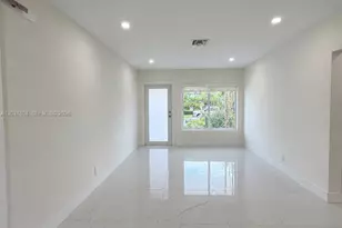 4240 SW 14th St, Miami, FL 33134 - Photo 14