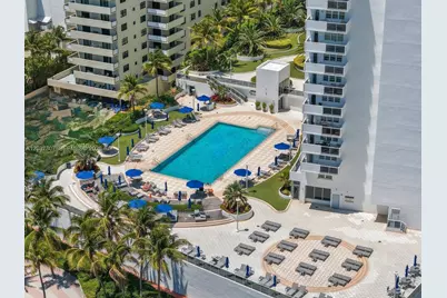 100 Lincoln Rd #307, Miami Beach, FL 33139 - Photo 2