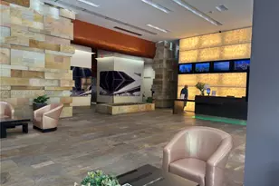 500 Brickell Ave, Miami, FL 33131 - Photo 20