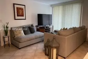 1050 SE 15th St, Fort Lauderdale, FL 33316 - Photo 12