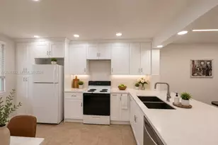 13701 SW 12th St, Pembroke Pines, FL 33027 - Photo 2