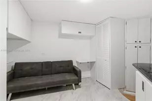 801 Brickell Bay Dr, Miami, FL 33131 - Photo 20