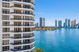 19195 NE 36th Ct, Aventura, FL 33180 - Photo 18