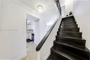 20308 NE 34th Ct, Aventura, FL 33180 - Photo 16