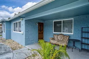 644 SW 7th Ct, Hallandale Beach, FL 33009 - Photo 4
