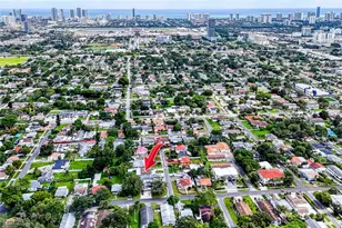 644 SW 7th Ct, Hallandale Beach, FL 33009 - Photo 54