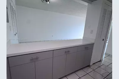 820 NW 87th Ave #201, Miami, FL 33172 - Photo 16