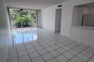820 NW 87th Ave, Miami, FL 33172 - Photo 2