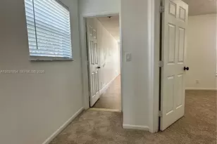 5541 NW 90th Terrace, Sunrise, FL 33351 - Photo 12