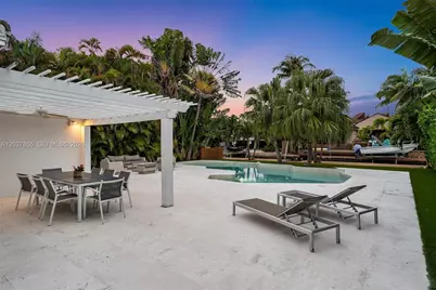 1835 Daytonia Rd, Miami Beach, FL 33141 - Photo 18