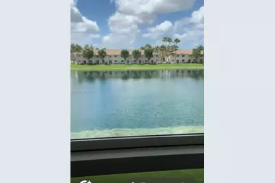 1270 SE 26th St #204, Homestead, FL 33035 - Photo 2