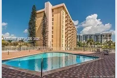 2025 NE 164 #307, North Miami Beach, FL 33162 - Photo 2