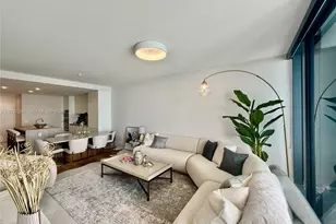 700 NE 24th St, Miami, FL 33137 - Photo 6
