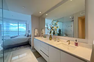 700 NE 24th St, Miami, FL 33137 - Photo 10