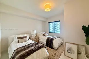 700 NE 24th St, Miami, FL 33137 - Photo 14