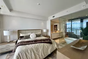 700 NE 24th St, Miami, FL 33137 - Photo 8