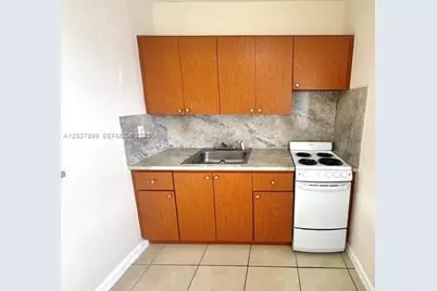 686 NE 85th St #3B, Miami, FL 33138 - Photo 2