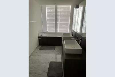 1000 Brickell Plaza #2809, Miami, FL 33131 - Photo 14