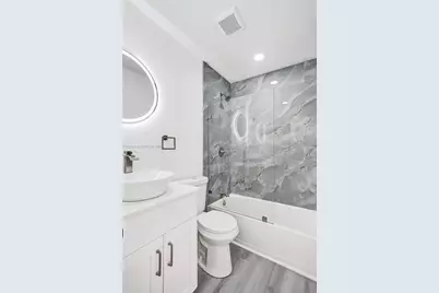2343 NW 28th St, Oakland Park, FL 33311 - Photo 18