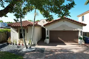 15404 SW 175th St, Miami, FL 33187 - Photo 1