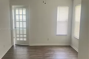 595 Vista Isles Dr, Sunrise, FL 33325 - Photo 8