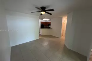 27568 SW 143rd Ave, Homestead, FL 33032 - Photo 6