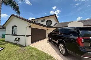 14832 SW 169th Ln, Miami, FL 33187 - Photo 2