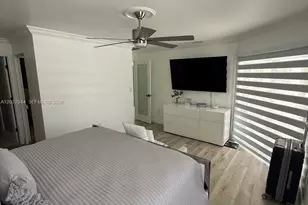 14832 SW 169th Ln, Miami, FL 33187 - Photo 18