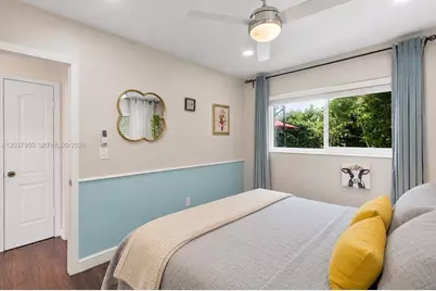 351 NE 117th St, Miami, FL 33161 - Photo 38