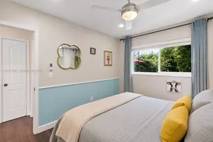 351 NE 117th St, Miami, FL 33161 - Photo 38