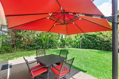 351 NE 117th St, Miami, FL 33161 - Photo 40