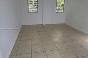 2630 SW 28th St, Miami, FL 33133 - Photo 6