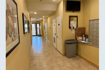 2630 SW 28th St #14, Miami, FL 33133 - Photo 16